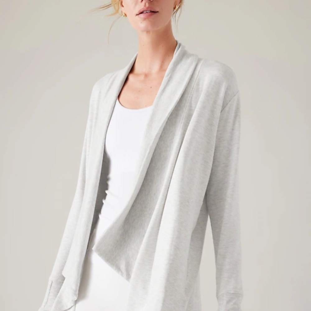 Athleta Pranayama Restore Wrap